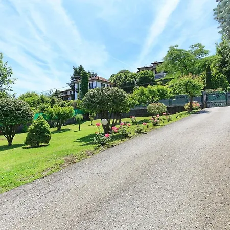 Casa Lilla - Lakeview Large With Garden Above * Στρέσα