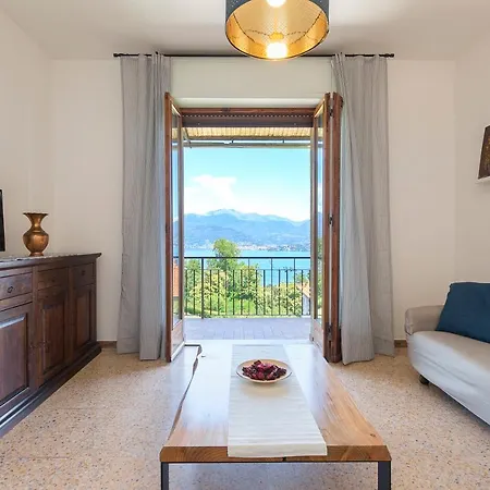 Daire Casa Lilla - Lakeview Large With Garden Above