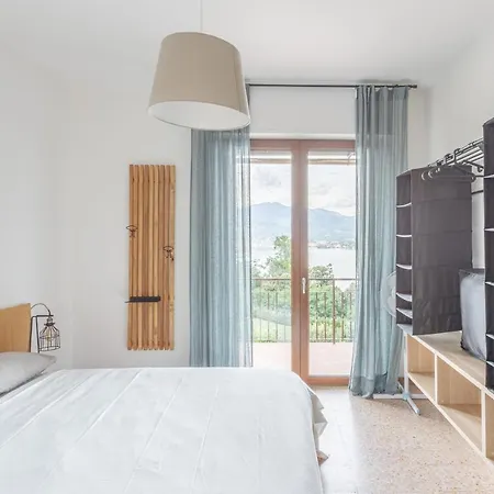 Casa Lilla - Lakeview Large With Garden Above Διαμέρισμα *