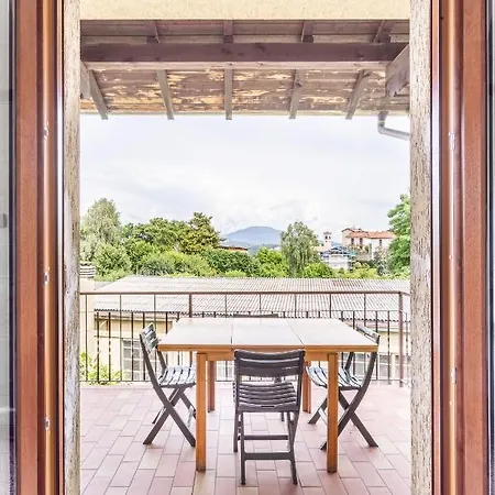 Casa Lilla - Lakeview Large With Garden Above Διαμέρισμα Στρέσα