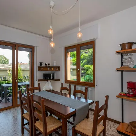 Casa Lilla - Lakeview Large With Garden Above * Στρέσα