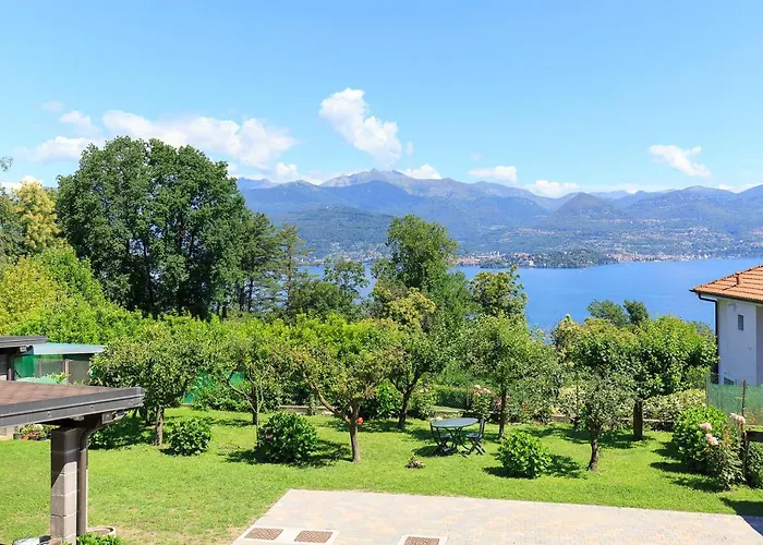 Casa Lilla - Lakeview Large With Garden Above 아파트 *