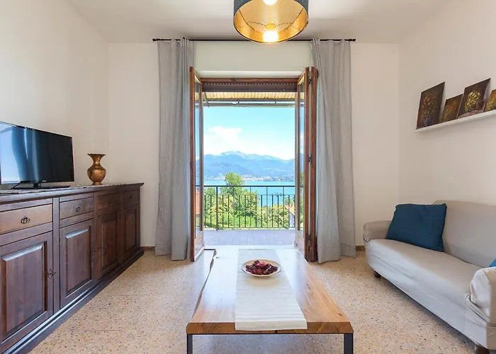 아파트 Casa Lilla - Lakeview Large With Garden Above