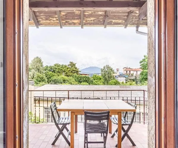 Casa Lilla - Lakeview Large With Garden Above Apartamento Stresa