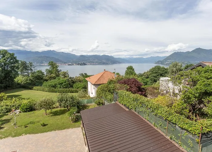 Casa Lilla - Lakeview Large With Garden Above Apartamento Stresa